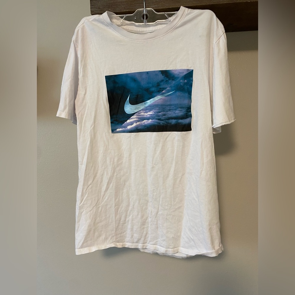 Nike Tee